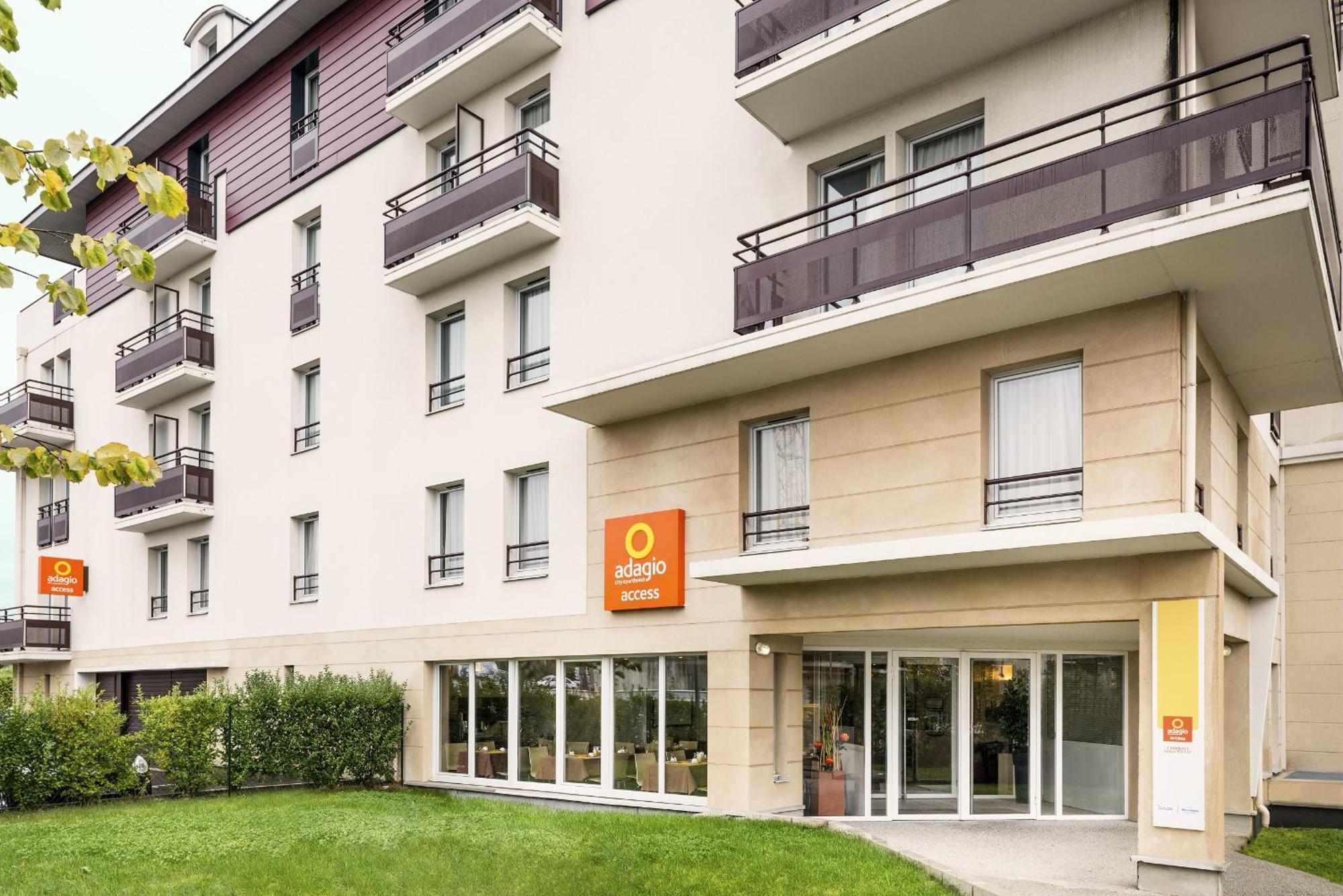 Aparthotel Adagio Access Carrieres Sous Poissy Exterior photo